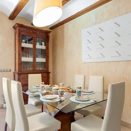 - Plusholidays Villa Benissa